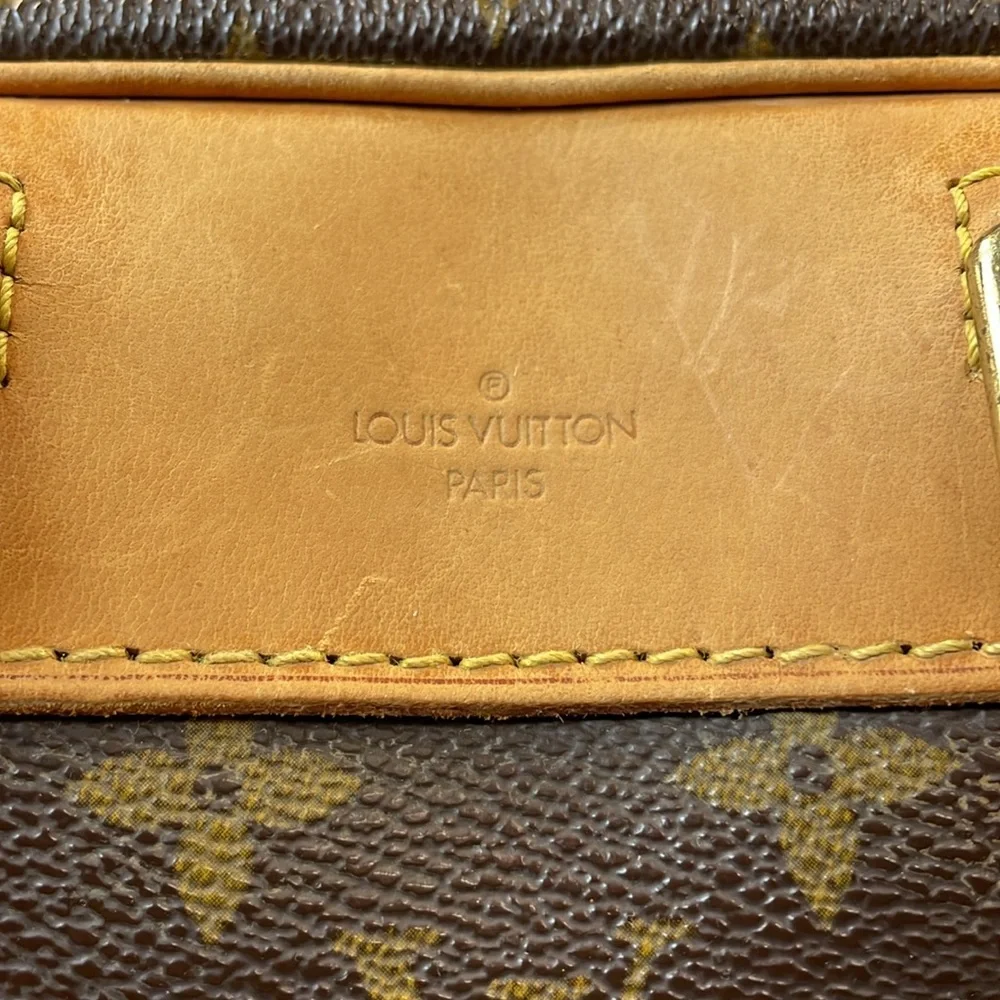 Louis Vuitton excursion bag